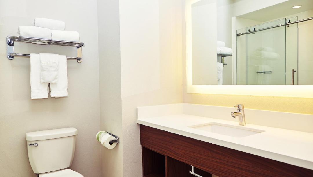 Photo of Bathroom in Corona