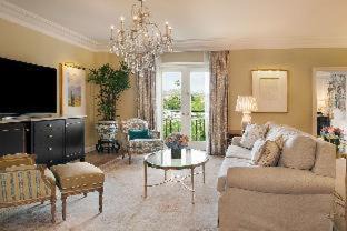 Photo of Livingroom in Beverly Hills