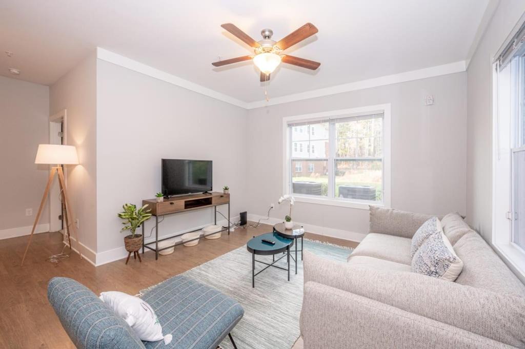 Photo of Livingroom in Morrisville
