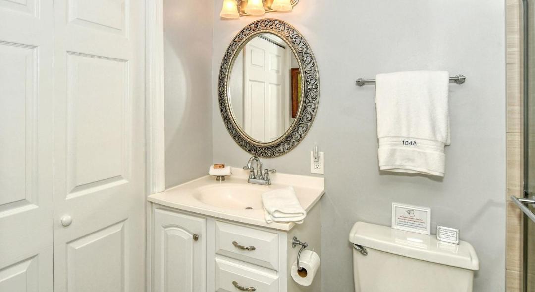 Photo of Bathroom in Longboat Key