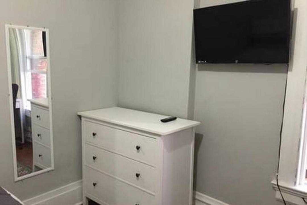 Photo of Bathroom in Theater District