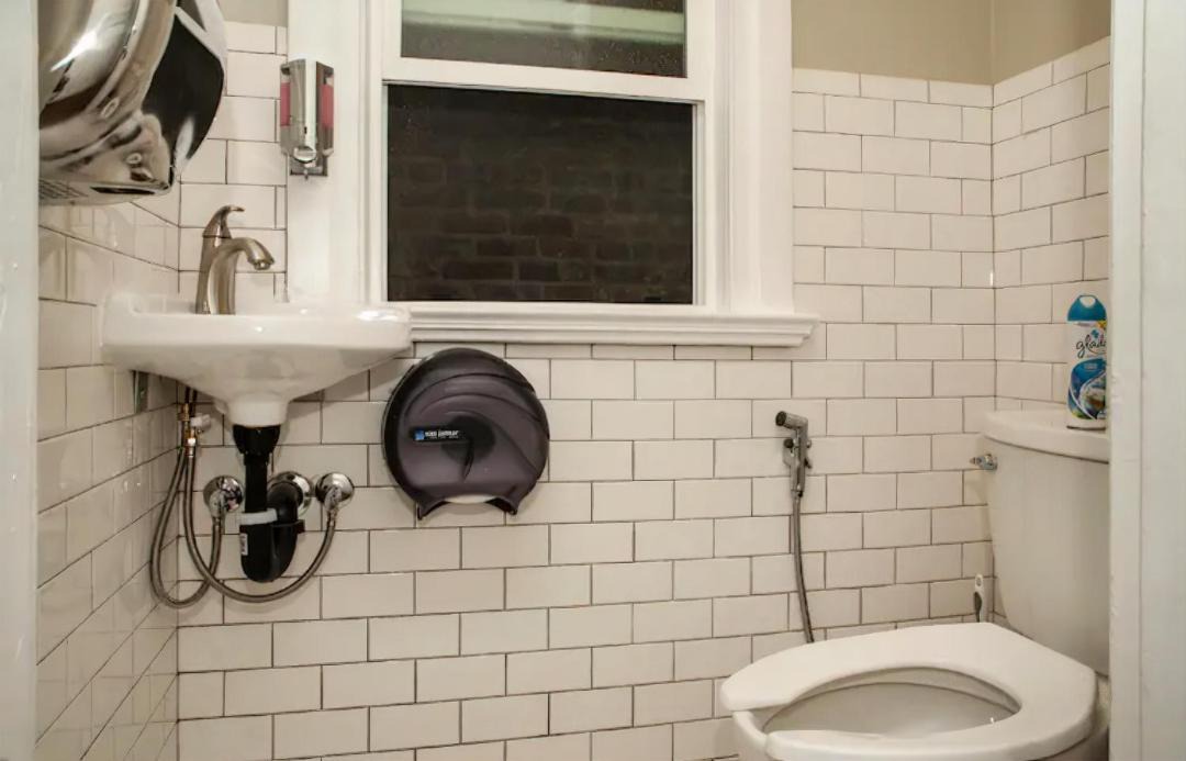 Photo of Bathroom in Theater District