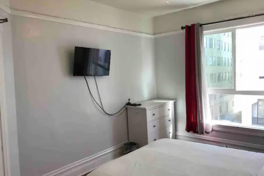 Photo of Bedroom in Theater District