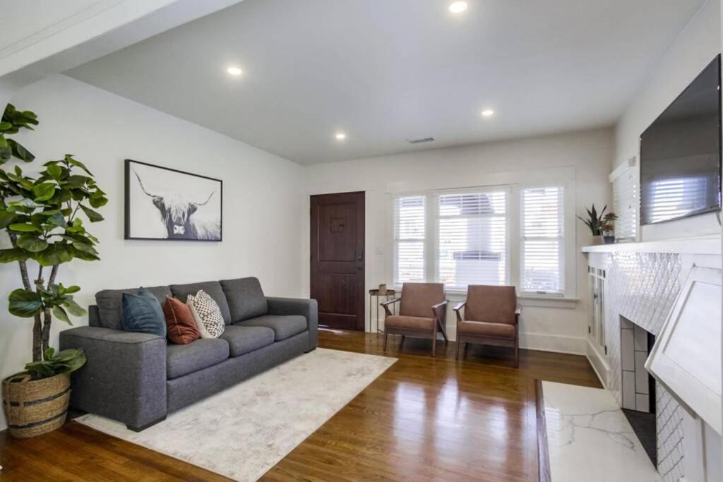 Photo of Livingroom in North Park