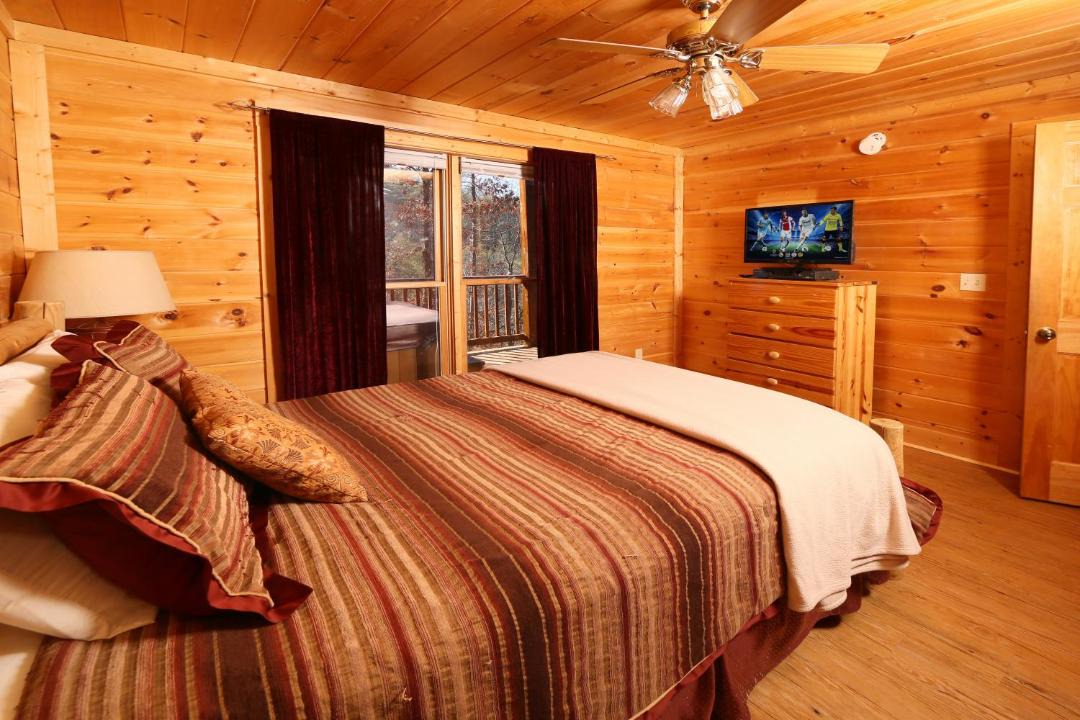 Photo of Others in Pigeon Forge