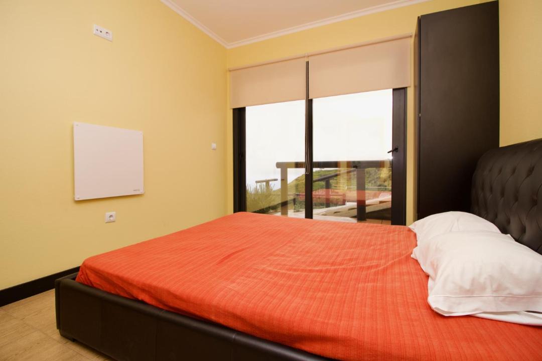 Photo of Bedroom in Faja da Ovelha