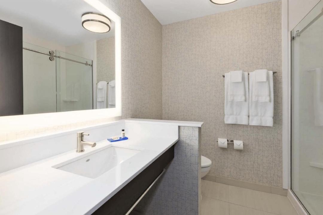 Photo of Bathroom in The Waterfront