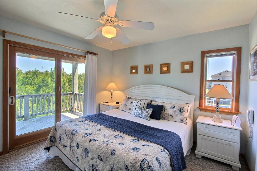Photo of Bedroom in Rodanthe