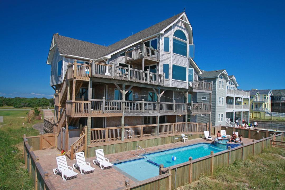Photo of Others in Hatteras