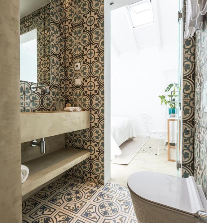 Photo of Bathroom in Ferragudo