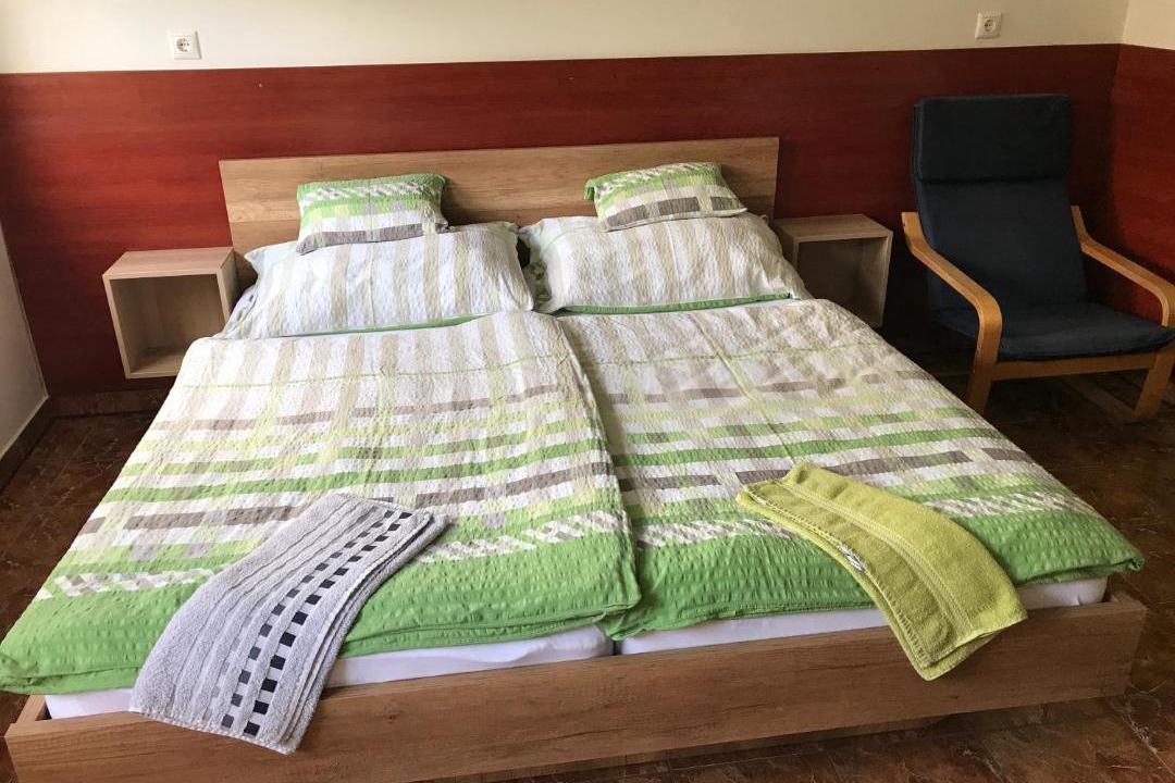 Photo of Bedroom in Buk
