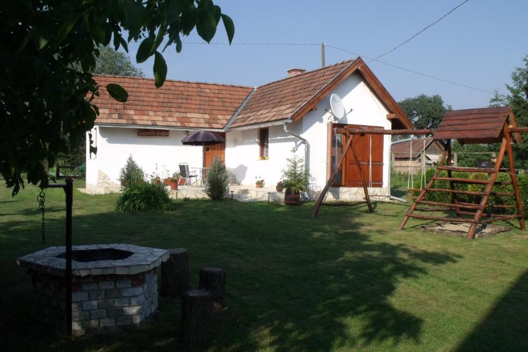 Photo of Buildings in Szalafo