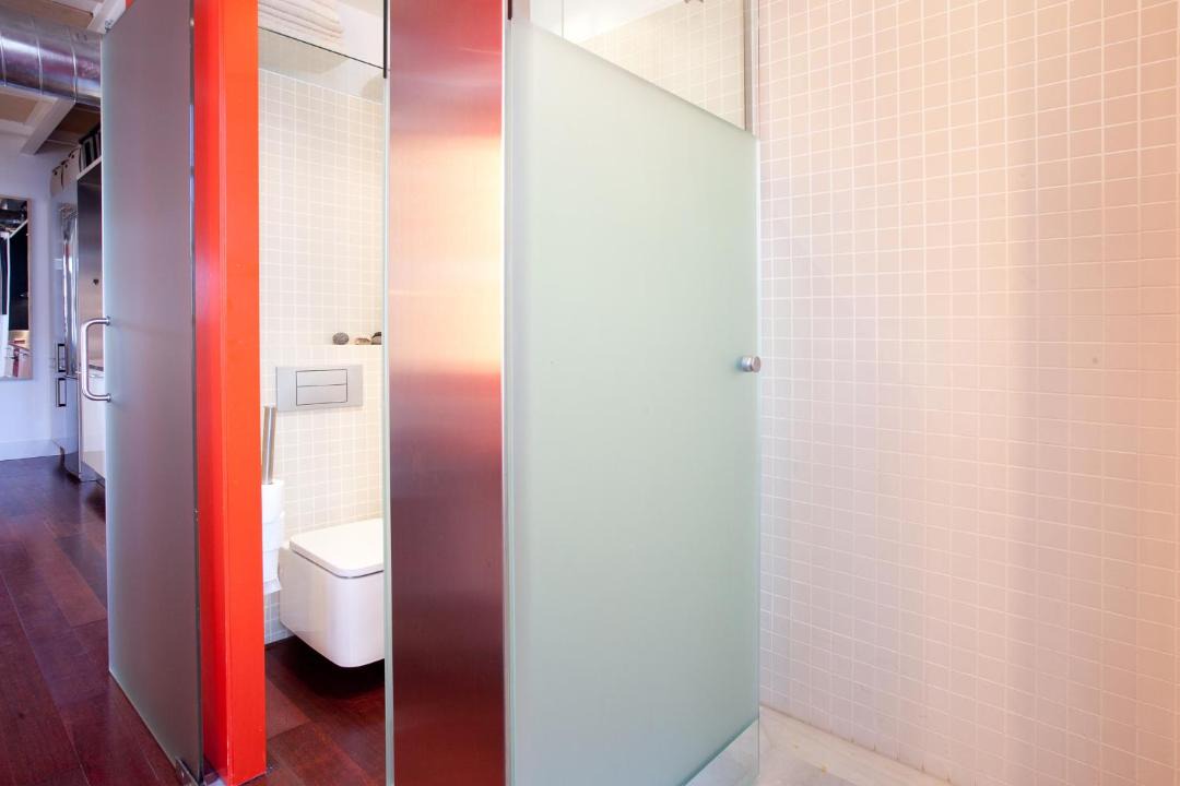 Photo of Bathroom in Poblenou