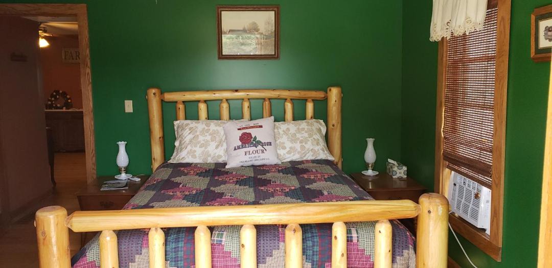 Photo of Bedroom in Fredonia