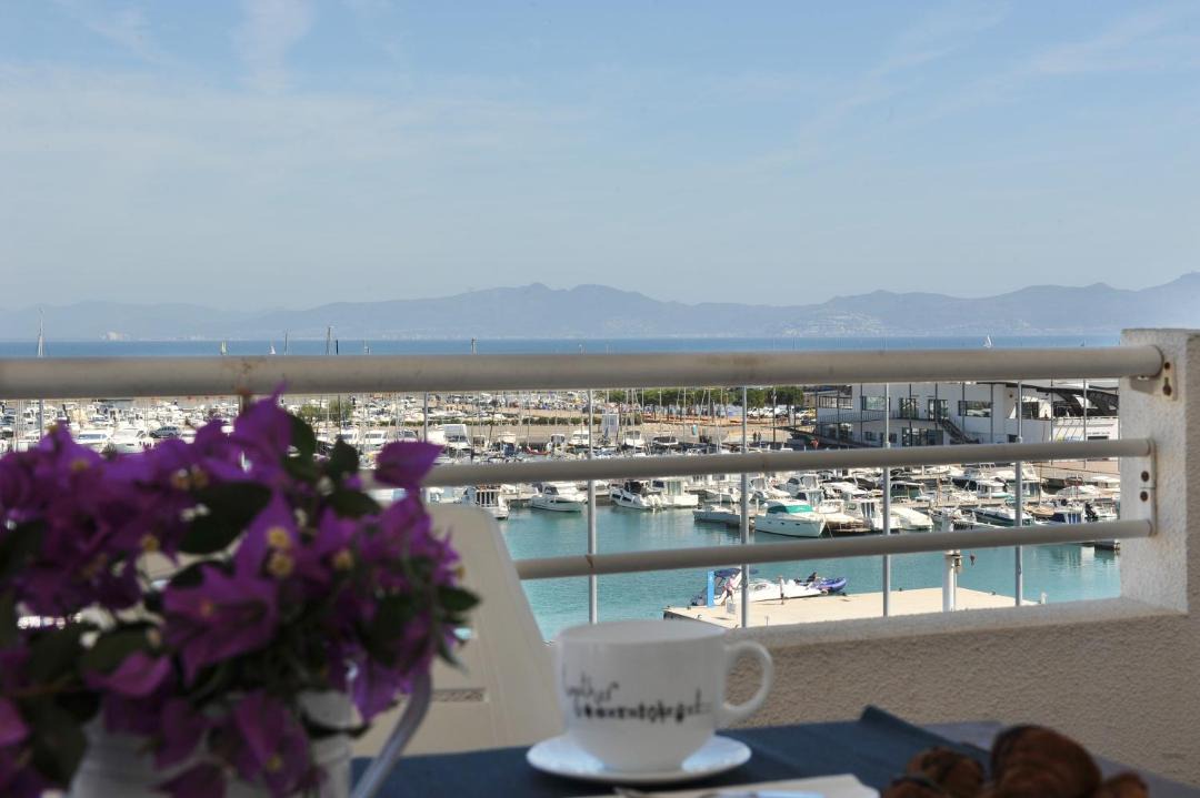 Photo of Patio Balcony in L'Escala