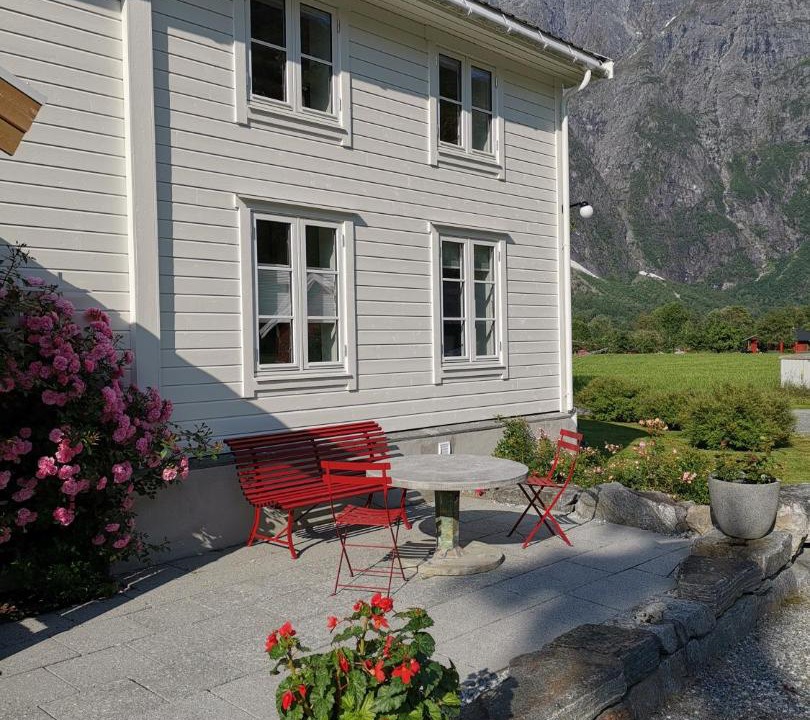 Photo of Others in Andalsnes