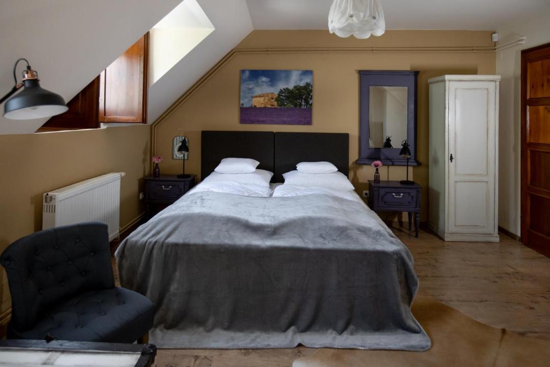 Photo of Bedroom in Felsopeteny