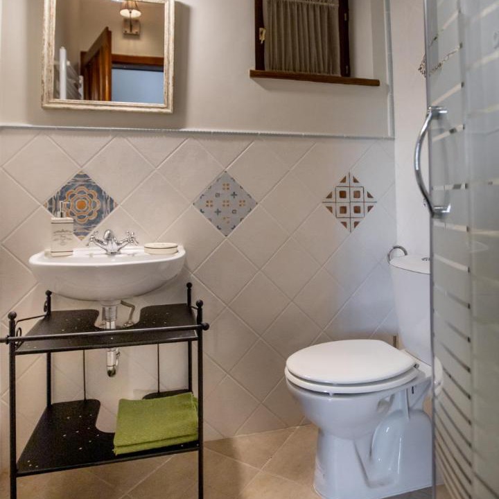 Photo of Bathroom in Felsopeteny