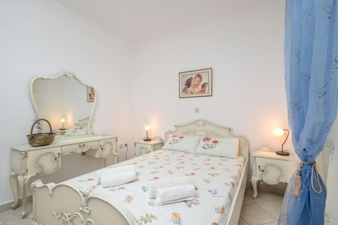 Photo of Bedroom in Old Town Naxos