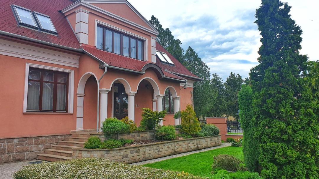 Photo of Buildings in Eger