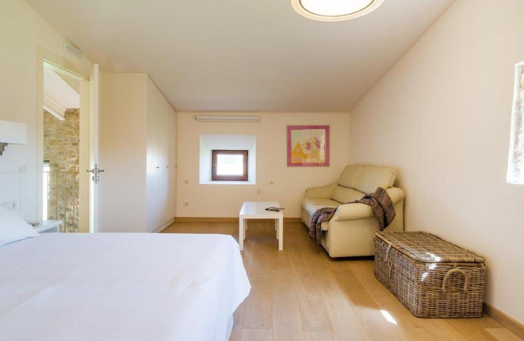 Photo of Bedroom in Pals