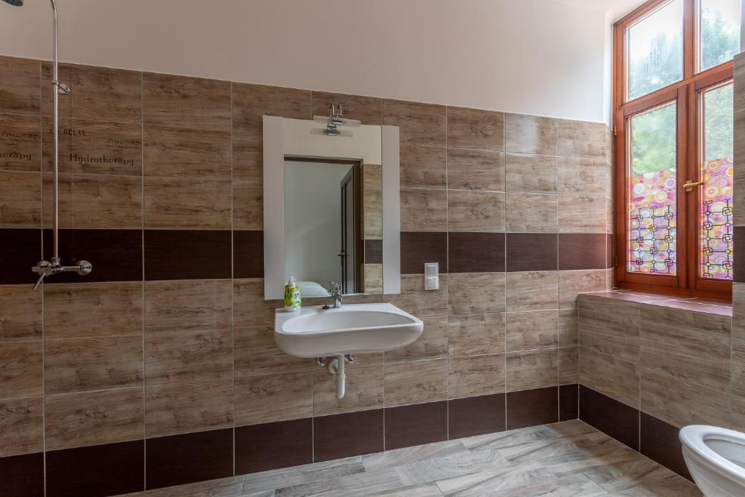 Photo of Bathroom in Gyomaendrod