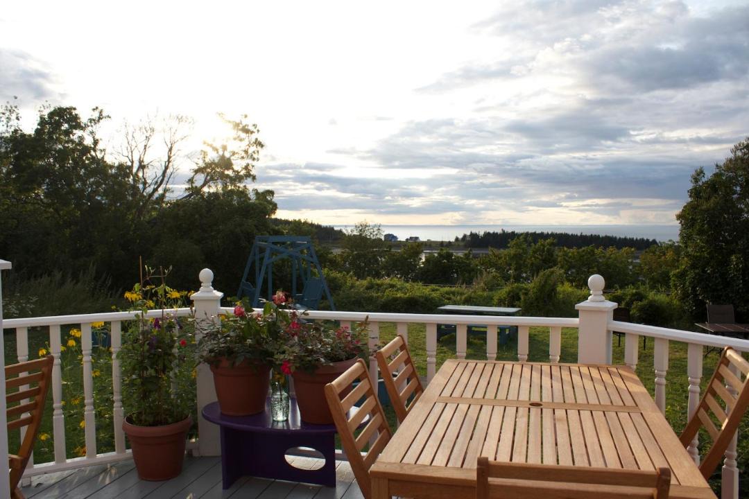 Photo of Patio Balcony in Le Bic