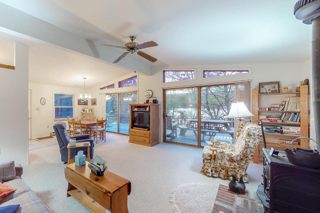 Photo of Livingroom in Dundee