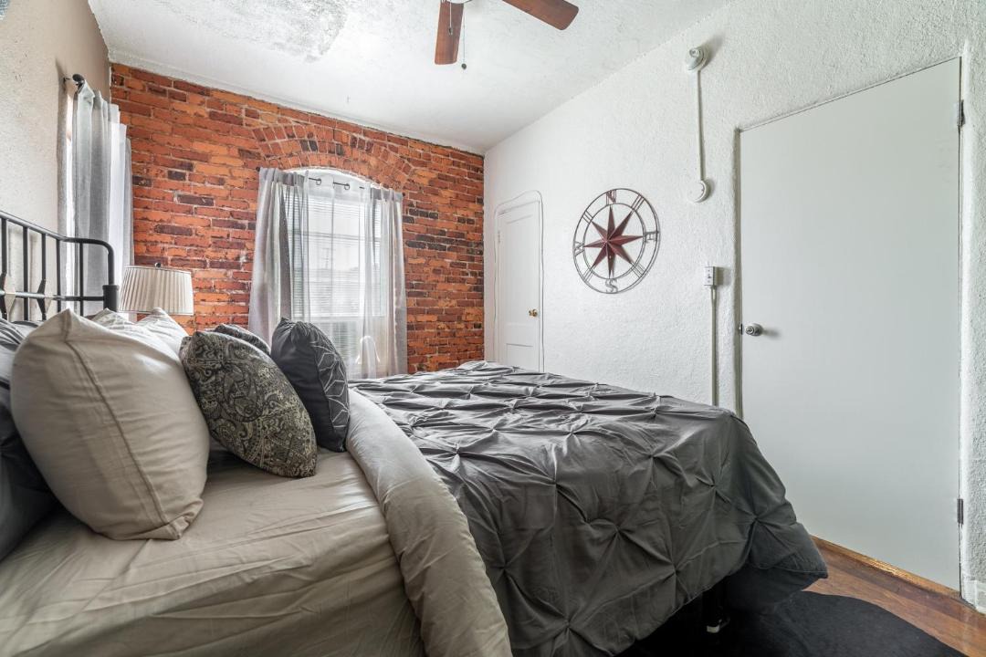 Photo of Bedroom in Larchmont
