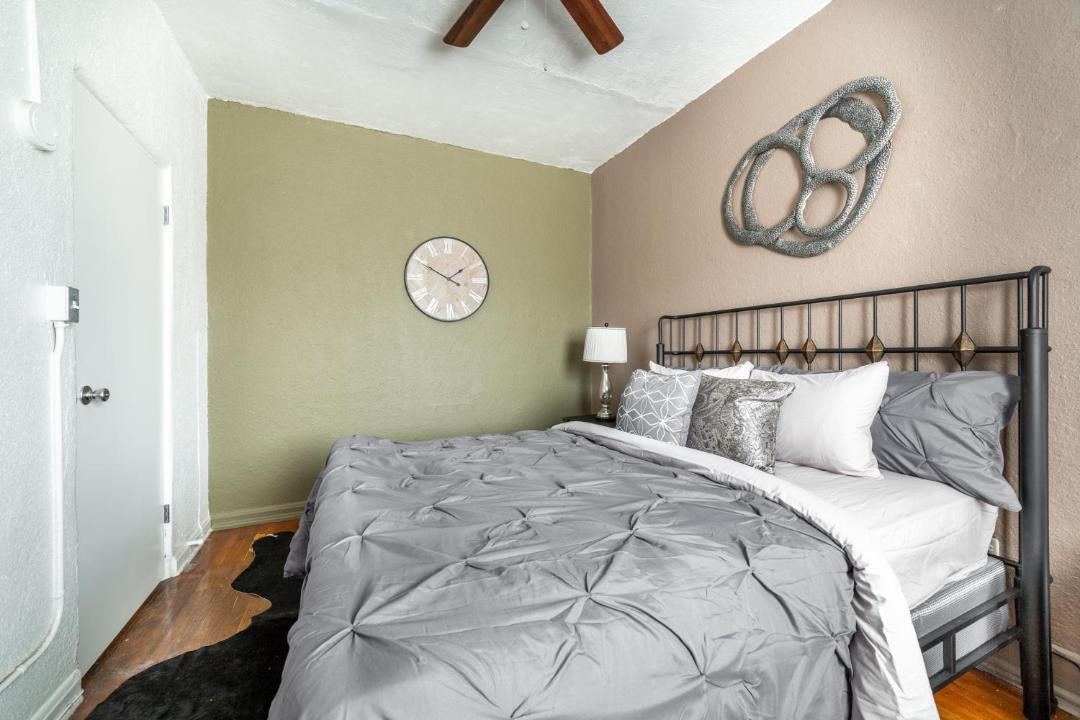 Photo of Bedroom in Larchmont