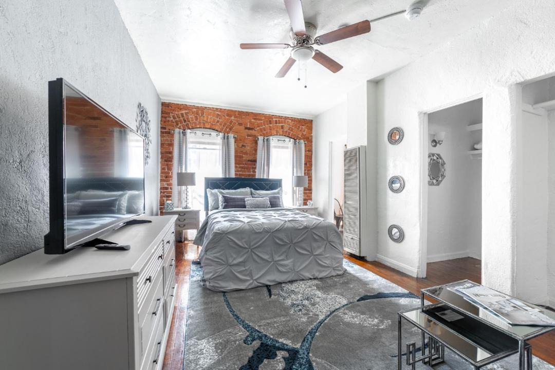 Photo of Livingroom in Larchmont
