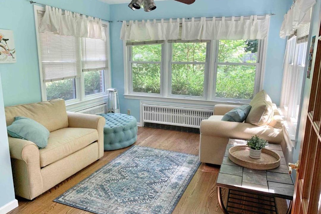 Photo of Livingroom in Beacon