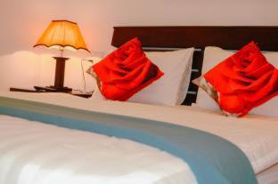 Photo of Bedroom in Ong Lang