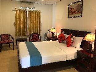 Photo of Bedroom in Ong Lang