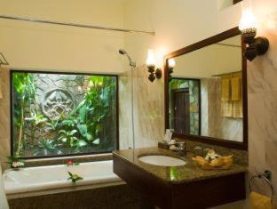 Photo of Bathroom in Central Mui Ne Beach