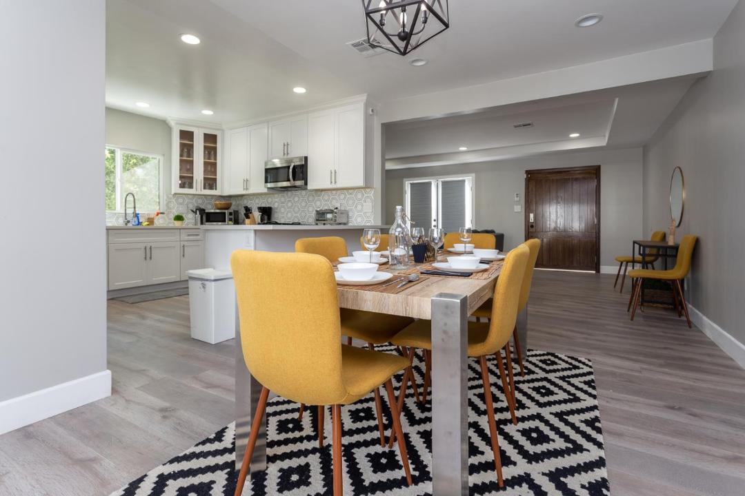 Photo of Livingroom in Larchmont