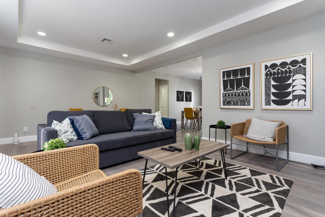 Photo of Livingroom in Larchmont