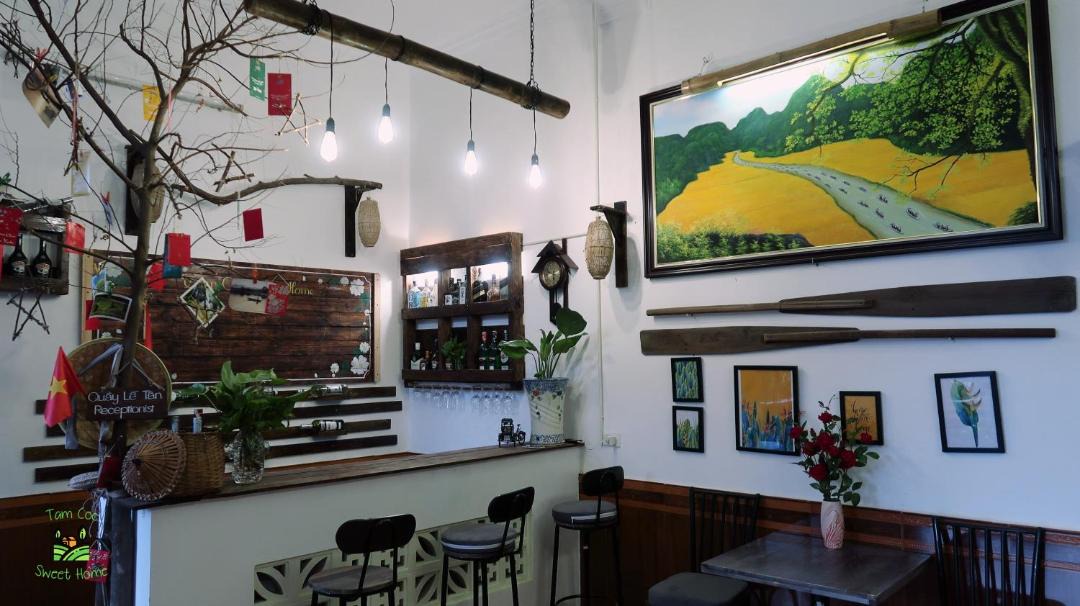 Photo of Others in Hoa Lu