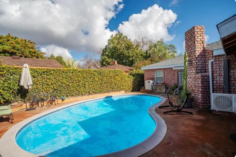 Photo of Outdoor in Bixby Knolls