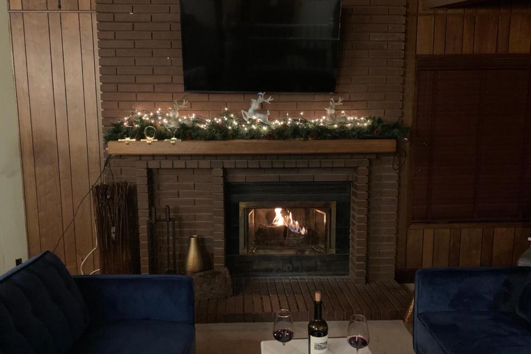 Photo of Livingroom in Crestline