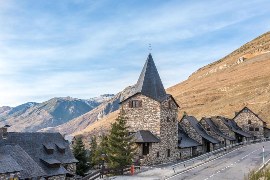 Photo of Buildings in Baqueira