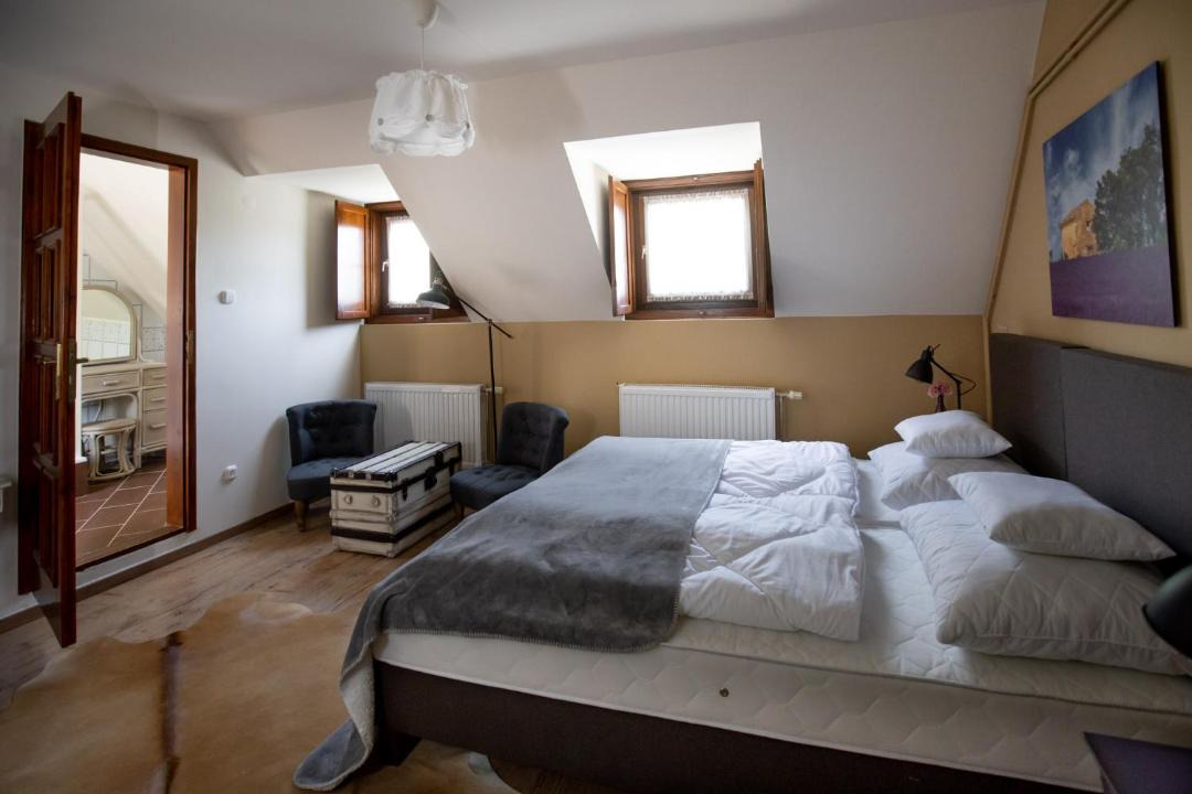 Photo of Bedroom in Felsopeteny