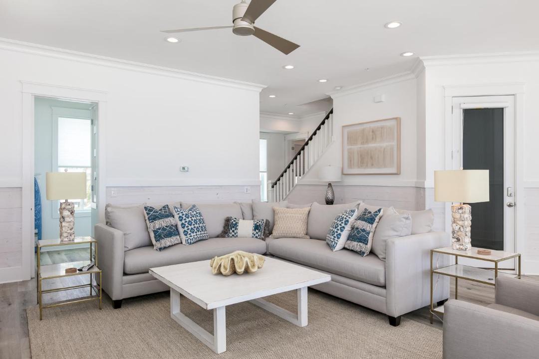 Photo of Livingroom in Orange Beach