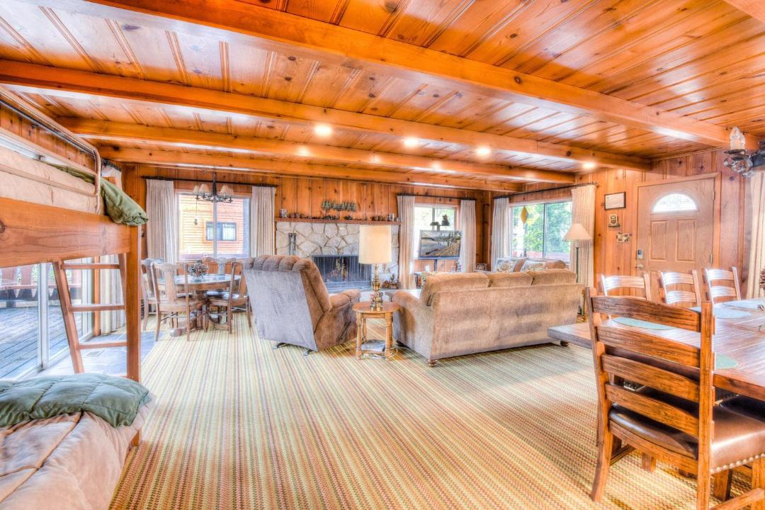 Photo of Livingroom in Zephyr Cove