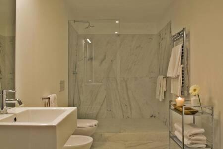 Photo of Bathroom in Misericordia