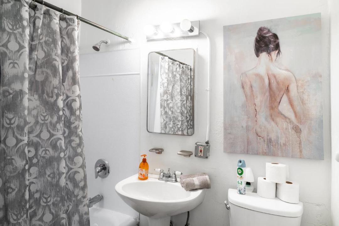 Photo of Bathroom in Larchmont