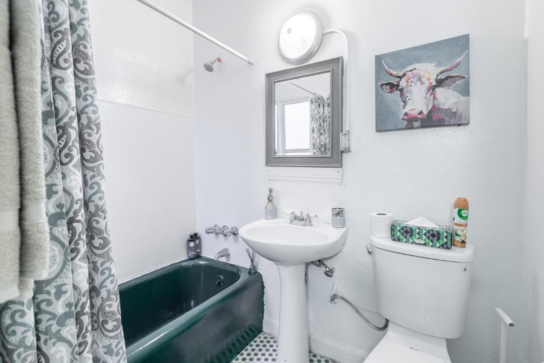 Photo of Bathroom in Larchmont