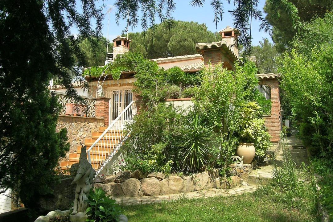 Photo of Buildings in Begur