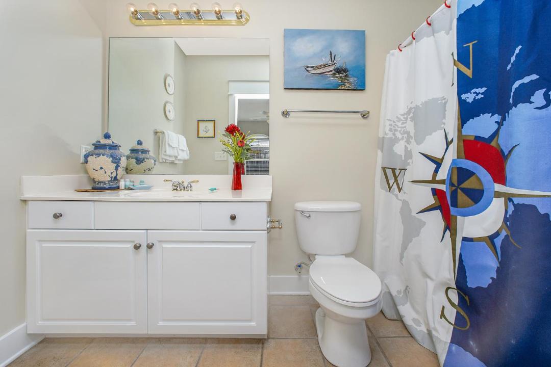 Photo of Bathroom in Seacrest Beach