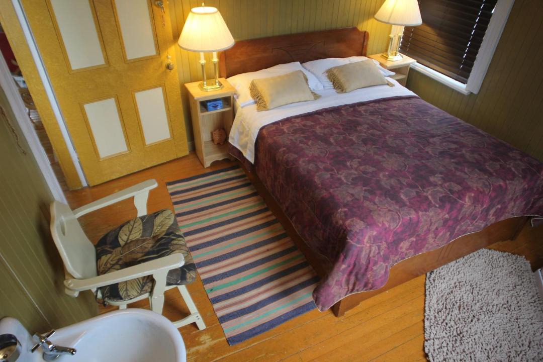 Photo of Bedroom in Baie Sainte-Catherine